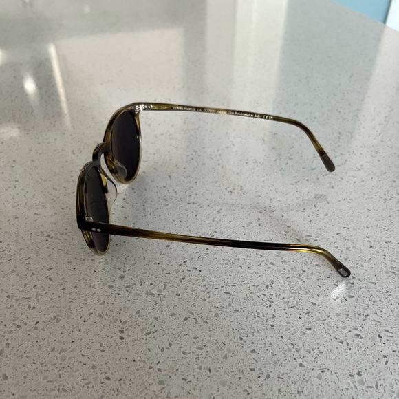 Oliver Peoples sunglasses - Picture 2 of 5